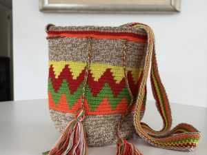 MEDIUM WAYUU ORANGE ANIA